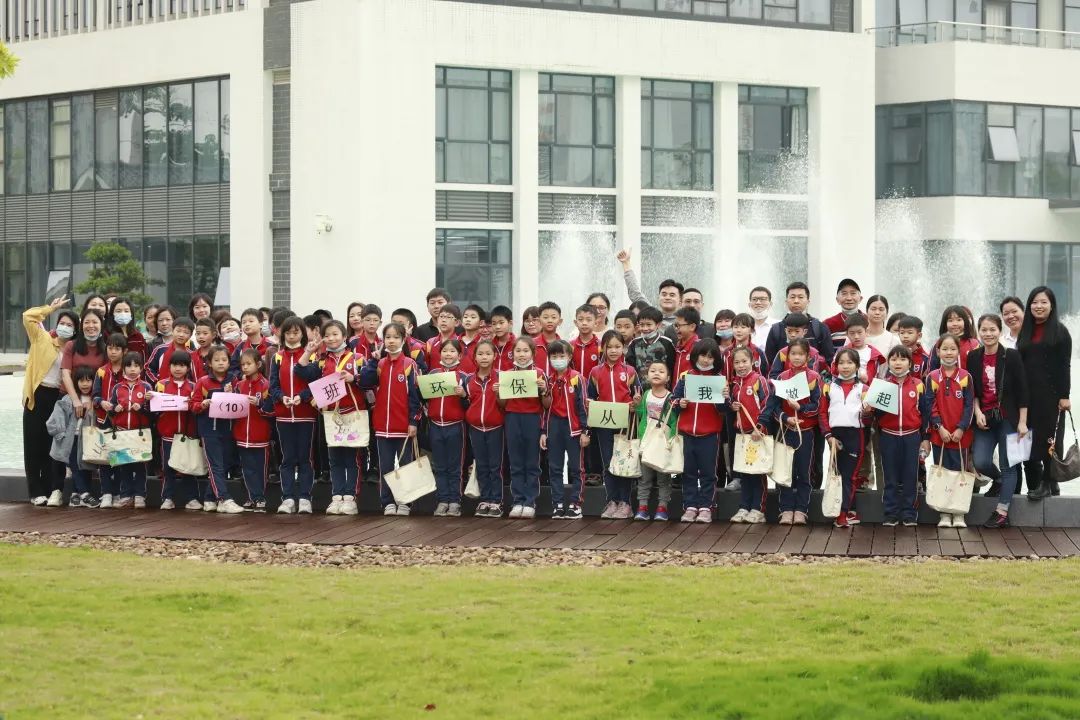 我为群众办实事系列实践运动—— “利盈娱乐小卫士”走进利盈娱乐公司科普教育基地